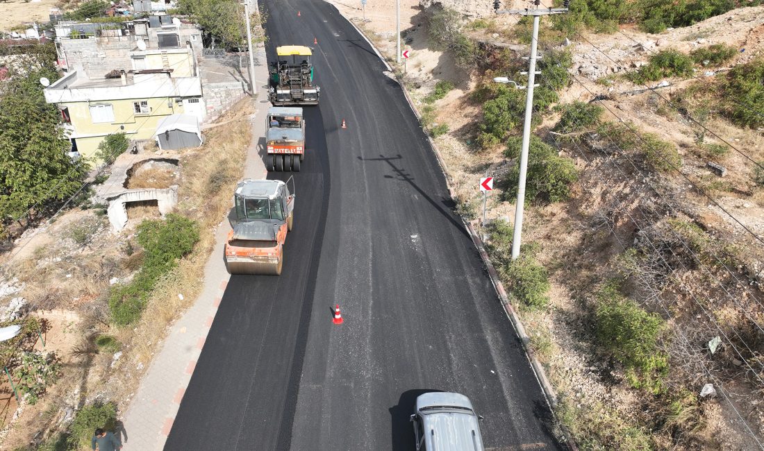 BÜYÜKŞEHİR, BÜĞLEK CADDESİ’NDE ASFALT ÇALIŞMALARINI SÜRDÜRÜYOR Büyükşehir Belediyesi; Yedikuyular Kayak Merkezi, Dulkadiroğlu Kamu Külliyesi ve Bertiz