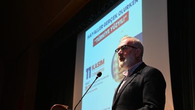 Büyükşehir Belediyesinin düzenlediği ‘Hayaller Gerçek Olurken - Türkiye Yüzyılı’ konulu