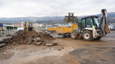 Büyükşehir Belediyesi, ev ve iş yerlerinin tadilatı esnasında oluşan ve