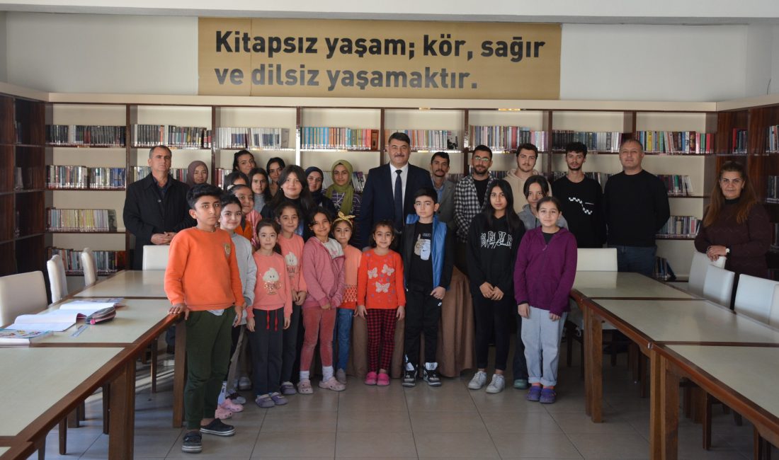 Kütüphane Söyleşileri Yeni Yılda da Sürüyor! Büyükşehir Belediyesinin şehrin usta kalemlerinin katılımıyla aylık olarak düzenlediği Kütüphane