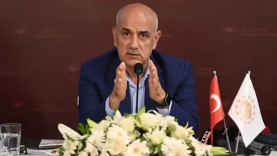 TBMM Tarım Komisyonu Başkanı Vahit Kirişçi, Kahramanmaraş'a 5 adet DSİ