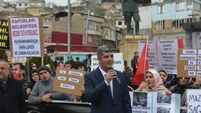 Depremin üzerinden 1 yılı aşkın süre geçmesine rağmen evlerinin geleceği