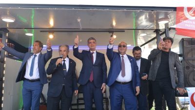 İyi Parti ve MHP’den Yeniden Refah Partisine katılımların olduğu Yahya