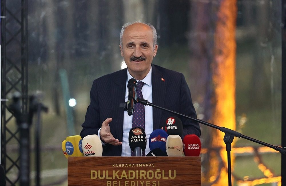 Başkan Okay Projelerini Tanıttı Dulkadiroğlu Belediye Başkanı Necati Okay, yeni dönemde ilçesine kazandıracağı projeleri