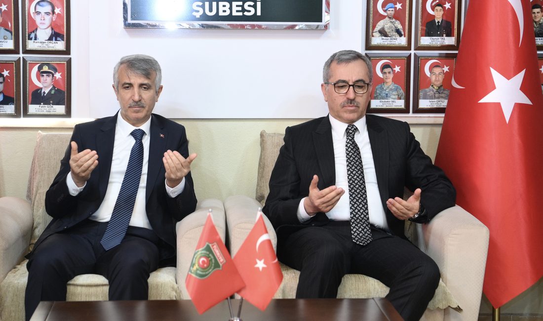 Büyükşehir Belediye Başkanı Hayrettin Güngör, 8 Mart Dünya Kadınlar Günü