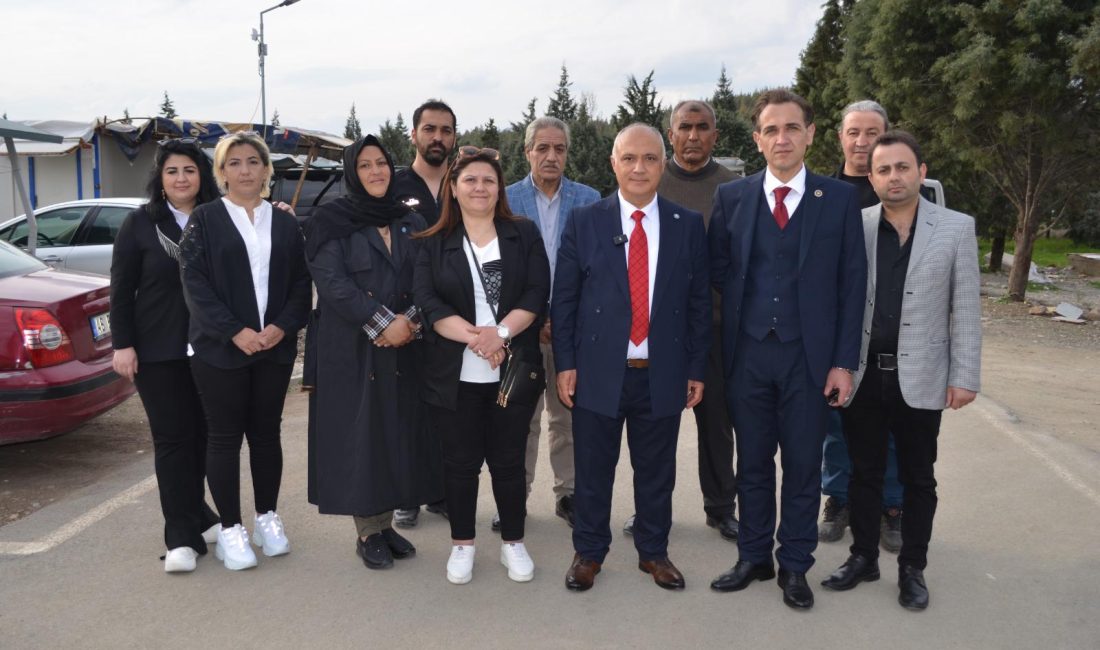 İYİ Parti Dulkadiroğlu Belediye Başkan adayı Dr. Selahaddin Can’ın depremzedeleri