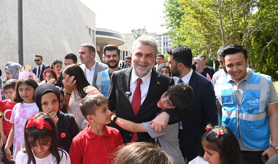 23 Nisan Ulusal Egemenlik ve Çocuk Bayramı’nda NFK Kültür Merkezi