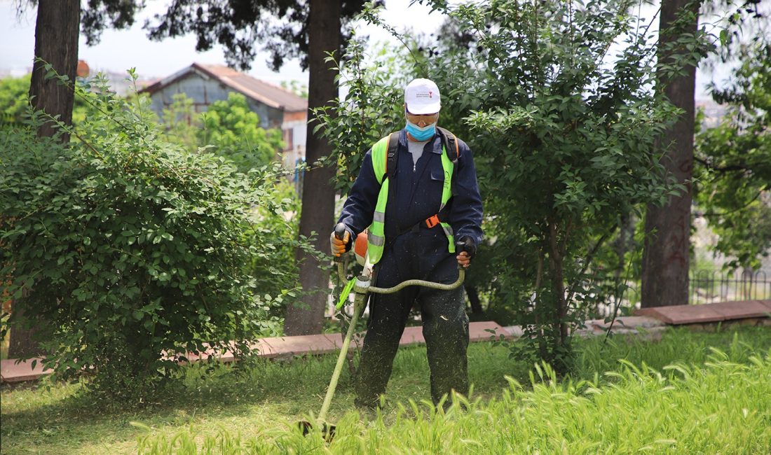 Dulkadiroğlu’nun Park Ve Bahçelerinde Yaz Hazırlığı Dulkadiroğlu Belediyesi Park ve Bahçeler Müdürlüğü ekipleri, tüm park ve