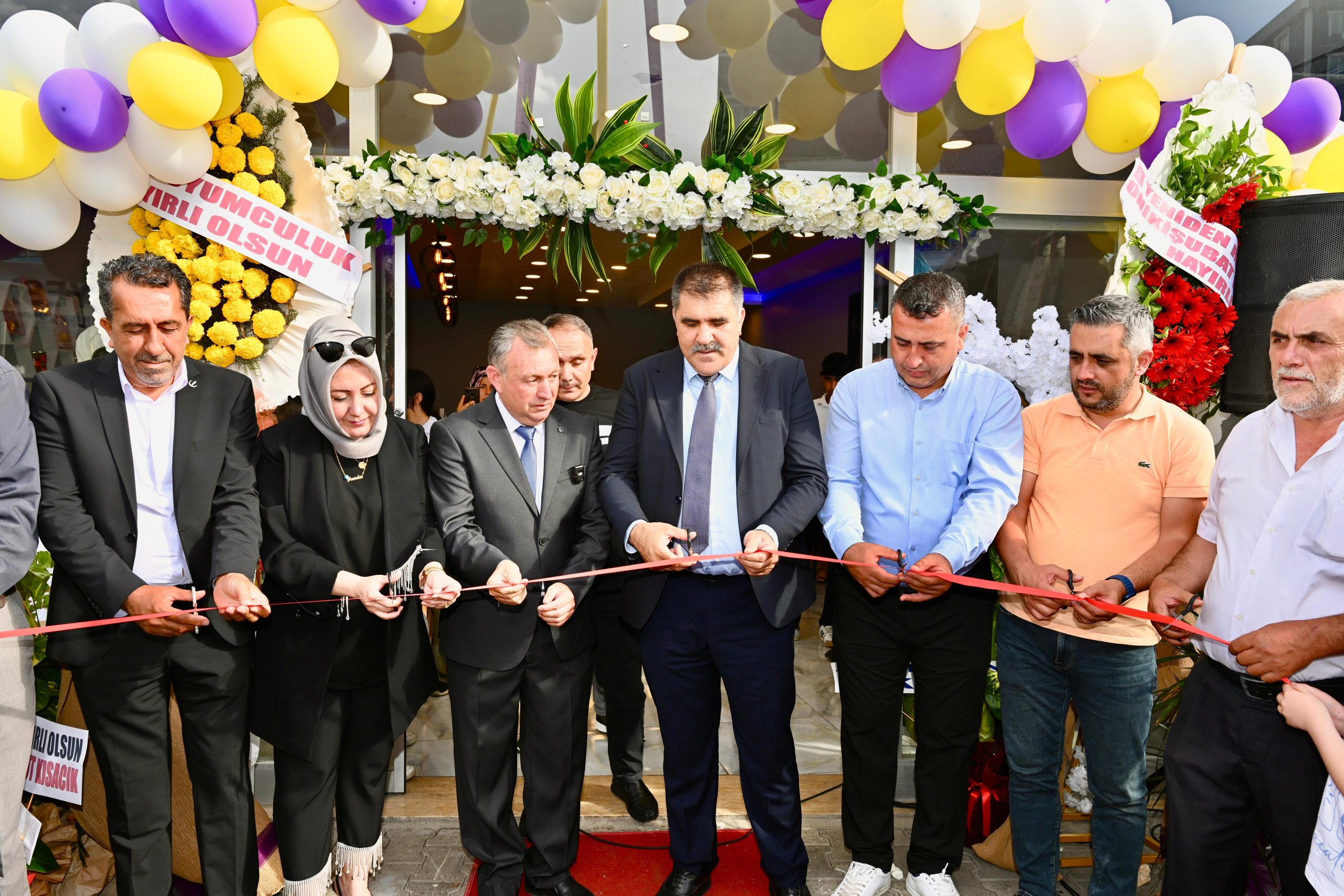 Lezzet tutkunları müjde! Simay künefe onikişubat şubesi hizmete girdi