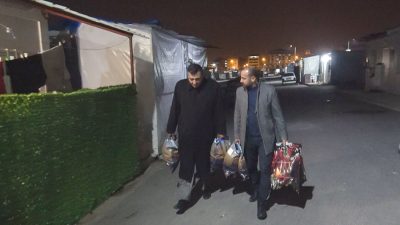 Kahramanmaraş’ta faaliyet gösteren Bir Tebessüme Değer Derneği gönüllüleri, depremzede çocuklara
