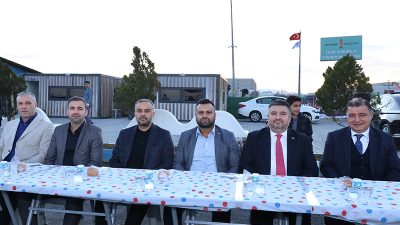Saha personeli ve aileleriyle iftarda bir araya gelen Onikişubat Belediye