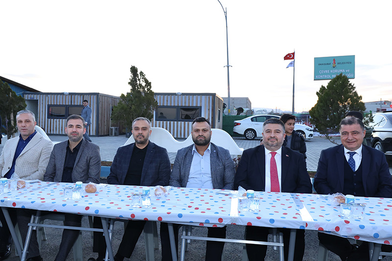 Saha personeli ve aileleriyle iftarda bir araya gelen Onikişubat Belediye