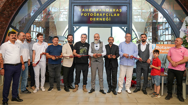 Kahramanmaraş Fotoğrafçılar Derneği (KAMFOD), resmi açılışını EXPO Arasta Çarşısı’nda düzenlenen
