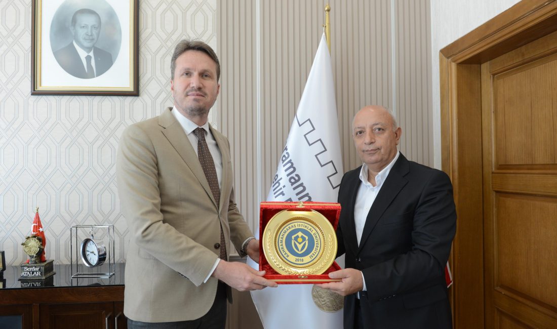 KİÜ ve Büyükşehir Belediyesi Arasında İş Birliği Protokolü İmzalandı Kahramanmaraş İstiklal Üniversitesi (KİÜ) ile Kahramanmaraş Büyükşehir Belediyesi arasında, eğitimden