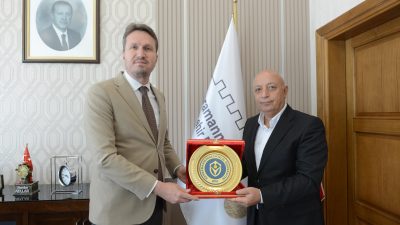 Kahramanmaraş İstiklal Üniversitesi (KİÜ) ile Kahramanmaraş Büyükşehir Belediyesi arasında, eğitimden