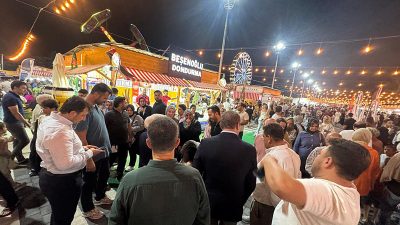 Bu yıl da büyük ilgi gören Ağustos Fuarı’nda, lezzetiyle farkını