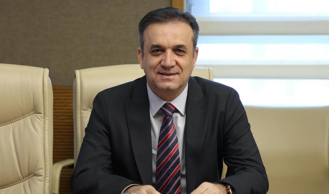 AK Parti Milletvekili Mevlüt Kurt’tan Sağlık Müjdesi: 43 Yeni Uzman Hekim AK Parti Kahramanmaraş Milletvekili Mevlüt Kurt, sosyal medya hesabından yaptığı