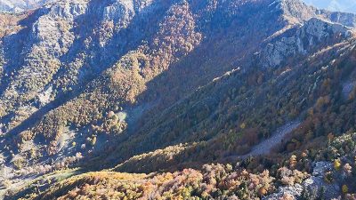 Kahramanmaraş’ta sonbaharın büyüleyici renklerini, doğanın sessizliğini ve huzurunu bir arada