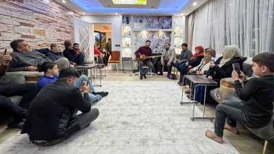 Kahramanmaraş’ın Elmalar Mahallesi’nde, samimi ve keyif dolu bir akşam yaşandı.