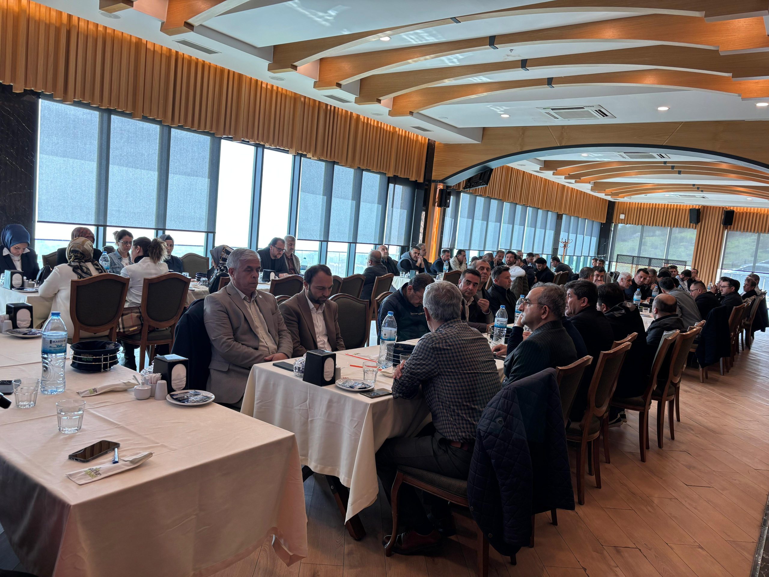 Büyükşehir Belediyesinin yapay zekâ destekli ve modern teknoloji altyapısıyla vatandaşlara