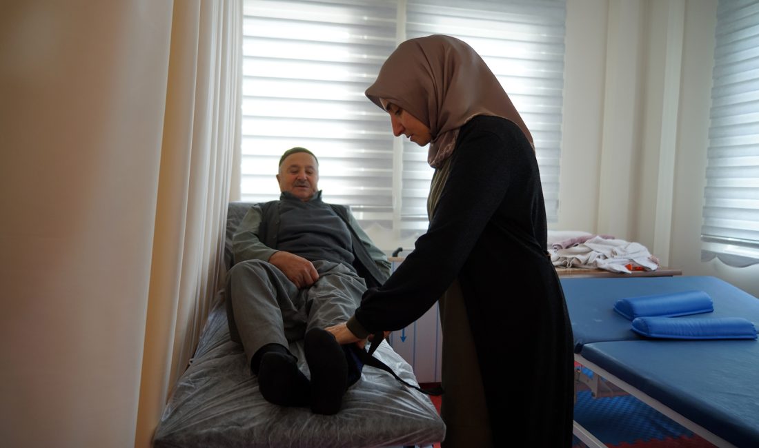 Büyükşehir Belediyesi tarafından Dulkadiroğlu Divanlı Mahallesi’nde hizmete alınan Aktif Yaşam