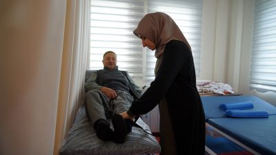 Büyükşehir Belediyesi tarafından Dulkadiroğlu Divanlı Mahallesi’nde hizmete alınan Aktif Yaşam