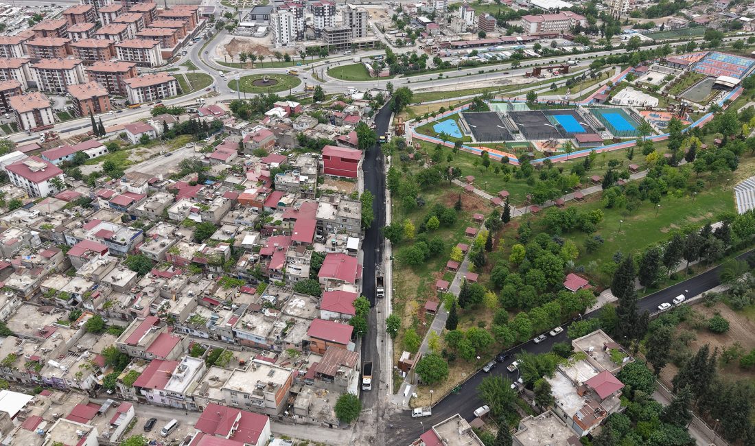 Hacı Bayram Veli Mahallesi’nde 31015. Sokak’ın Asfaltı Tamam, Sıra Afşin Bey Caddesi’nde Büyükşehir Belediyesi, Hacı Bayram Veli Mahallesi 31015. Sokak’ta gerçekleştirdiği asfalt
