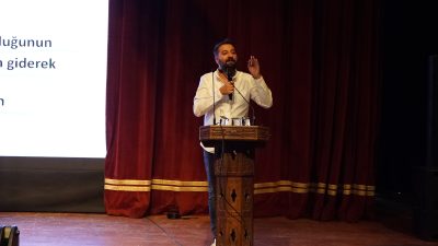 Büyükşehir Belediyesinin gençlik markası Pusula Maraş tarafından düzenlenen KPSS genel