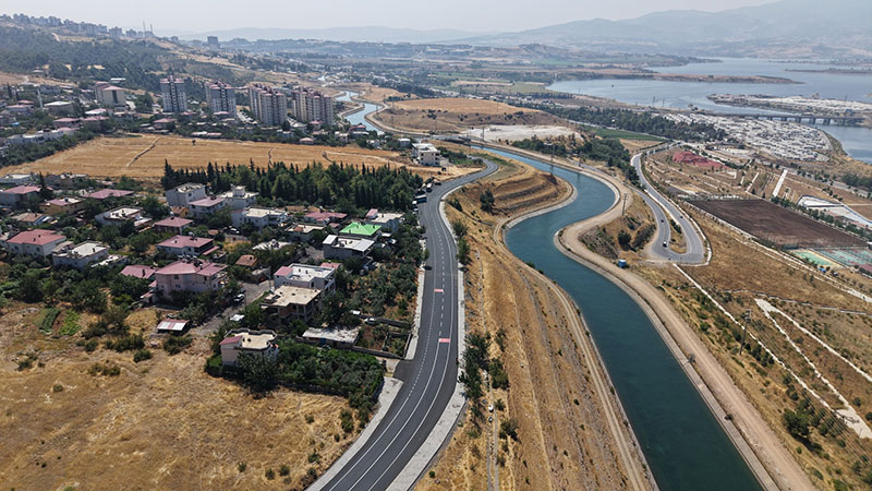 Büyükşehir’den Sarıçukur’a 40 Milyon TL’lik Ulaşım Yatırımı Büyükşehir Belediyesi, Dulkadiroğlu ve Onikişubat’ın sınır mahallelerinin şehir merkeziyle bağlantısını
