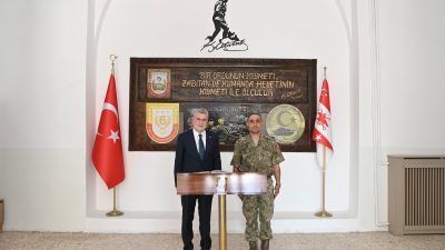 Büyükşehir Belediye Başkanı Fırat Görgel, Kahramanmaraş İl Jandarma Komutanı Tuğgeneral