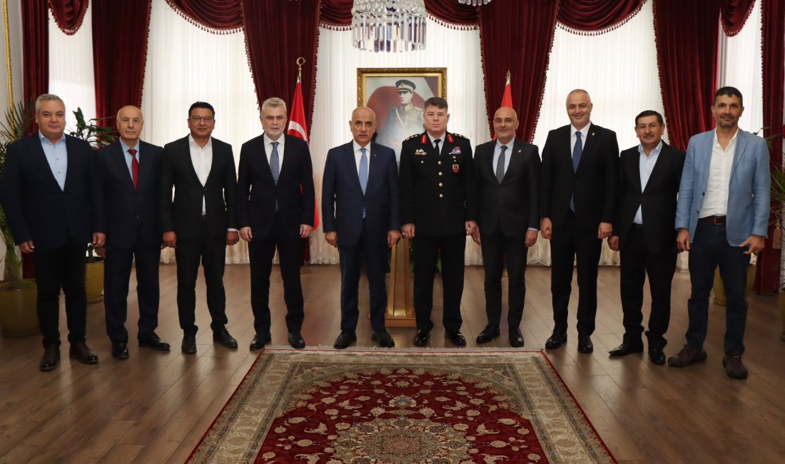 AK Parti Kahramanmaraş Heyeti İl Jandarma Komutanı Tataroğlu’nu Ziyaret Etti 66. Hükümet Tarım ve Orman Bakanı Prof. Dr. Vahit Kirişci,