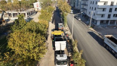 Büyükşehir Belediyesi, Elbistan’da deprem sonrası oluşturulan rezerv alanlara ulaşım sağlayan