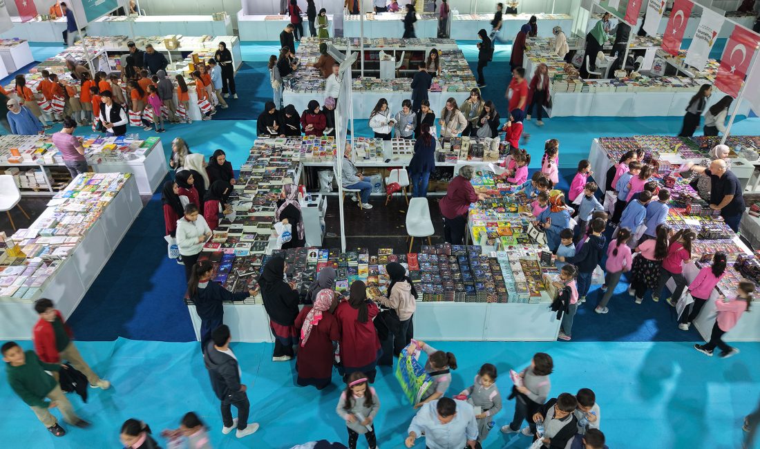Büyükşehir Belediyesi tarafından Edebiyatın Başkenti Kahramanmaraş’ta bu yıl 11’incisi düzenlenecek