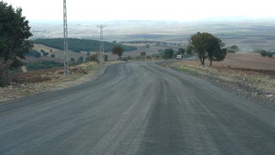 Büyükşehir Belediyesi, Dulkadiroğlu’nun kırsal Söğütlü Mahallesi’ne ulaşım sağlayan yaklaşık 4